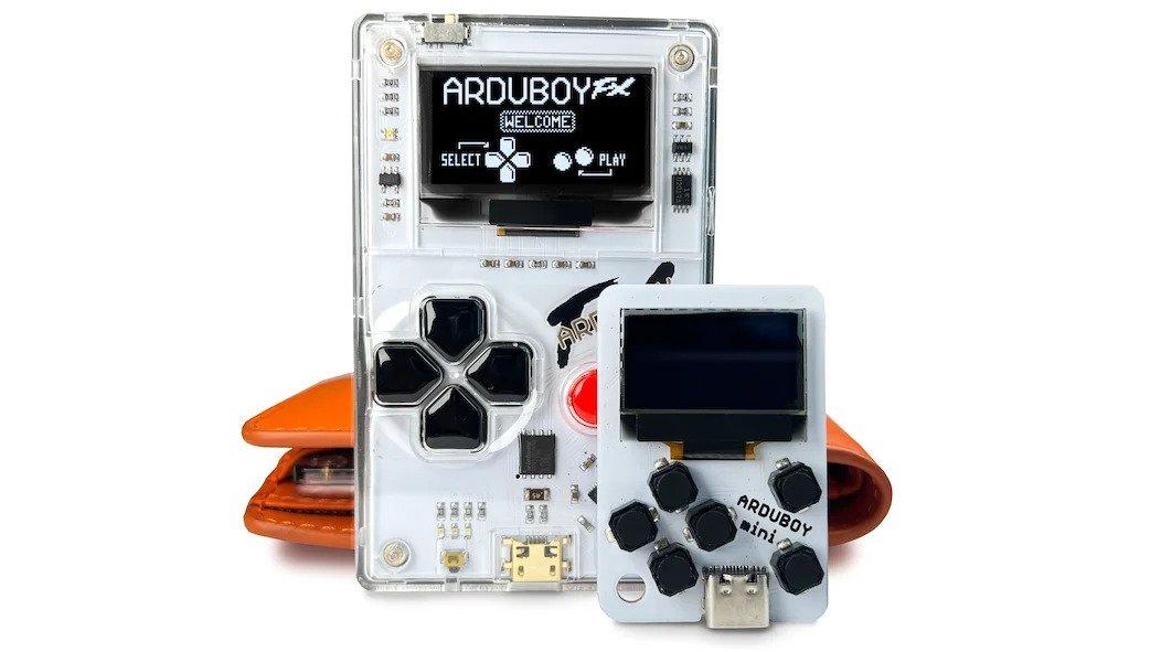 仕様が不思議な超ミニミニレトロゲーム機｢Arduboy Mini｣ | ギズモード 