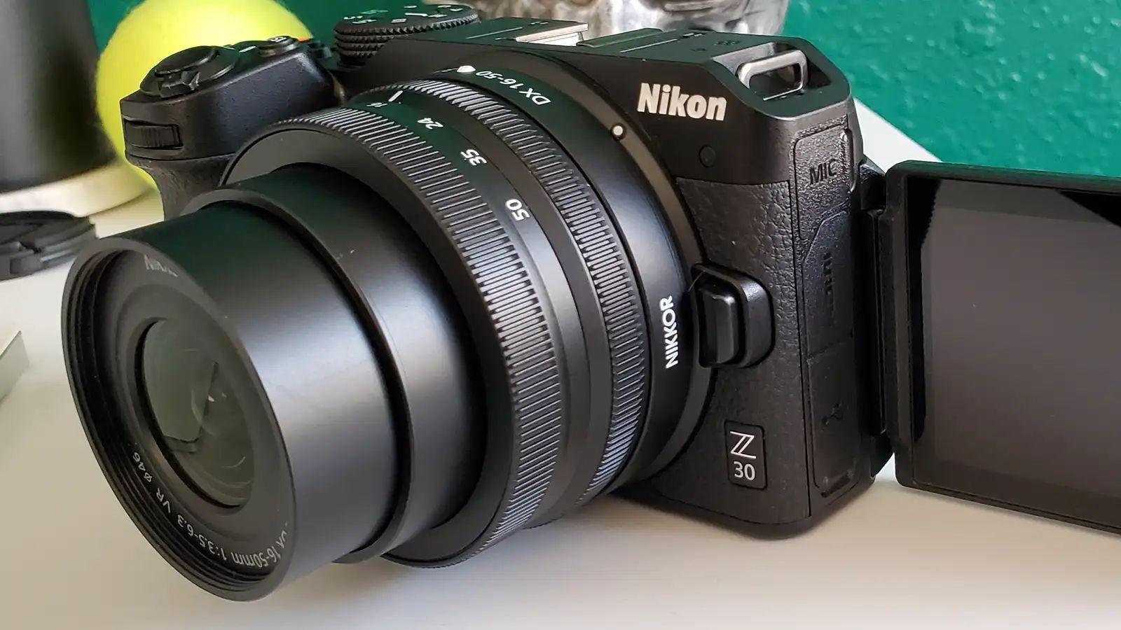 ニコンのZ 30は最初のミラーレスカメラとして良い選択肢だ
