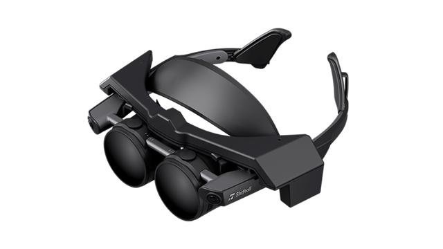 VRヘッドセット SFちっくな見た目だけど視界のクリアさで群を抜くVRヘッドセット