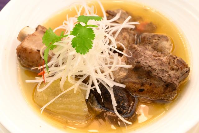 230117bistro-05