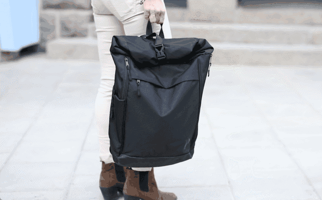 VerticalErgonomicBackpackend02