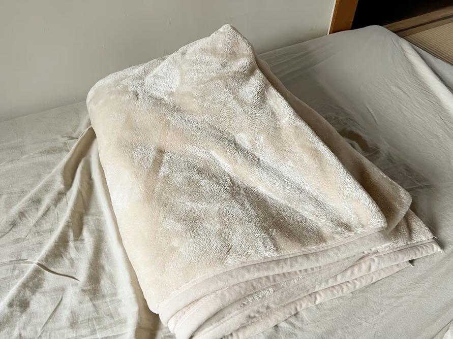 UNIQLO ユニクロ　ヒートテック毛布　ダブル　モウフ　ヒートテック　グレー ヒートテックモウフ ダブル グレー UNIQLO ユニクロ ヒートテック毛布