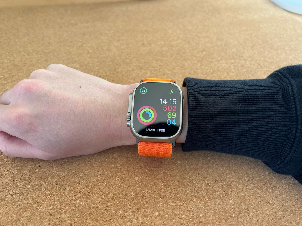 究極すぎるApple Watch Ultra、ふつうの人が使うとこう感じる 