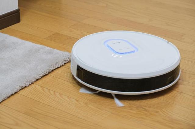 ロボット掃除機10
