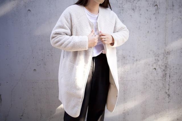 無印良品のボアコートが｢ダウンじゃない｣季節の最適解だった