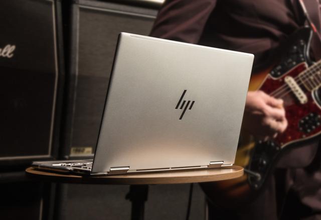ノートPC HP Envy