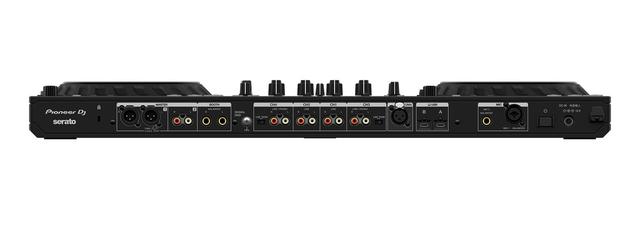 pc-cgi_rear-1