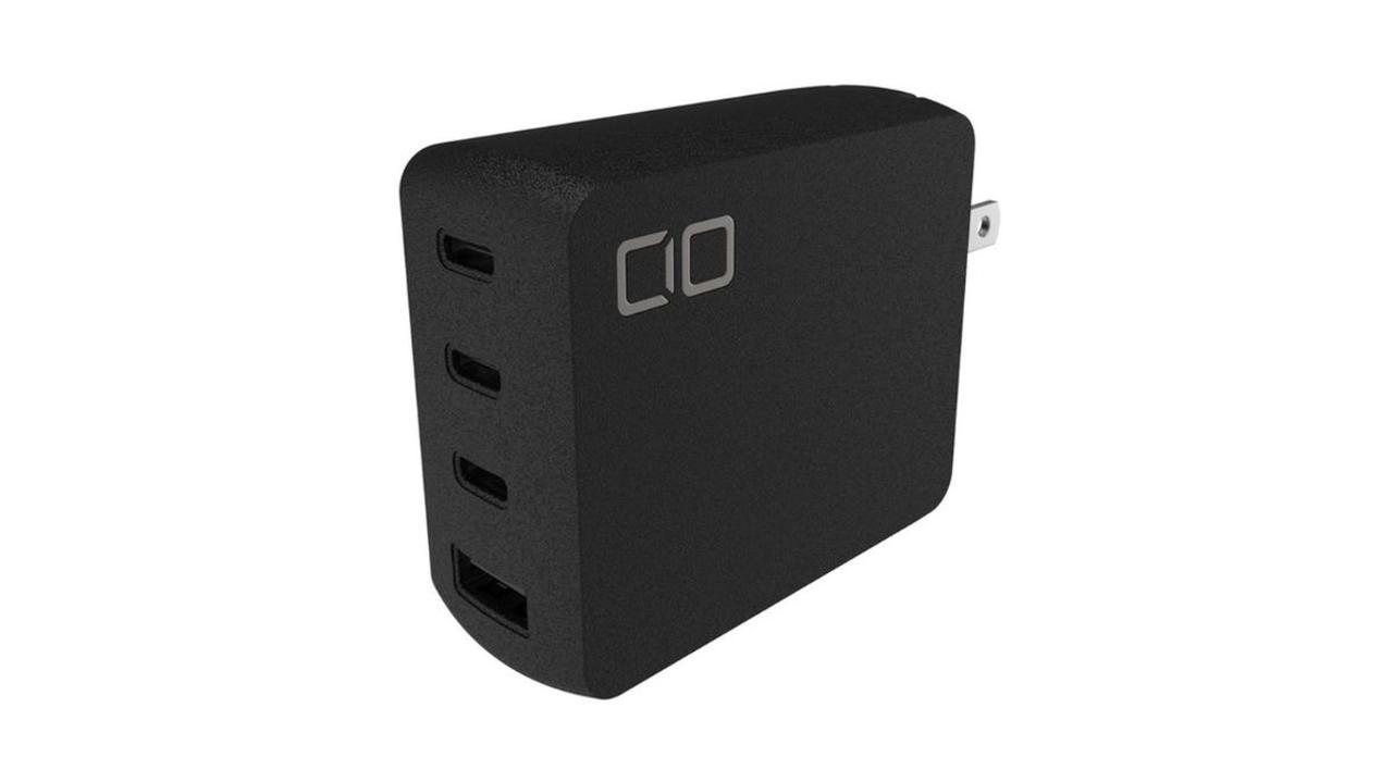 4ポート搭載・100W出力の盛り盛り充電器。CIOの｢NovaPort QUAD｣がポイント10倍に【楽天セール】
