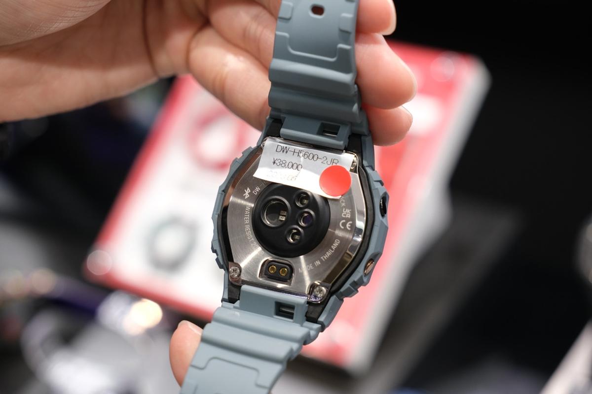 G-SHOCK以上、スマートウォッチ未満。このくらいがちょうどいい 