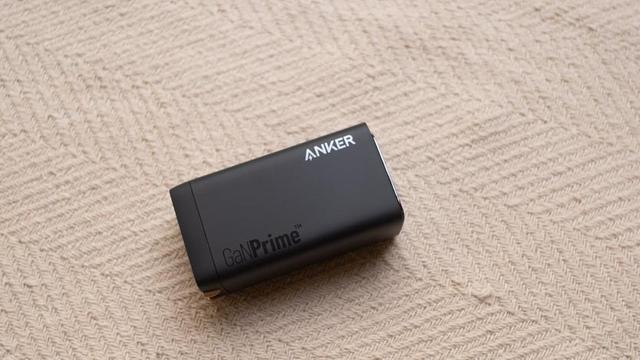 20221114_anker_120w-17