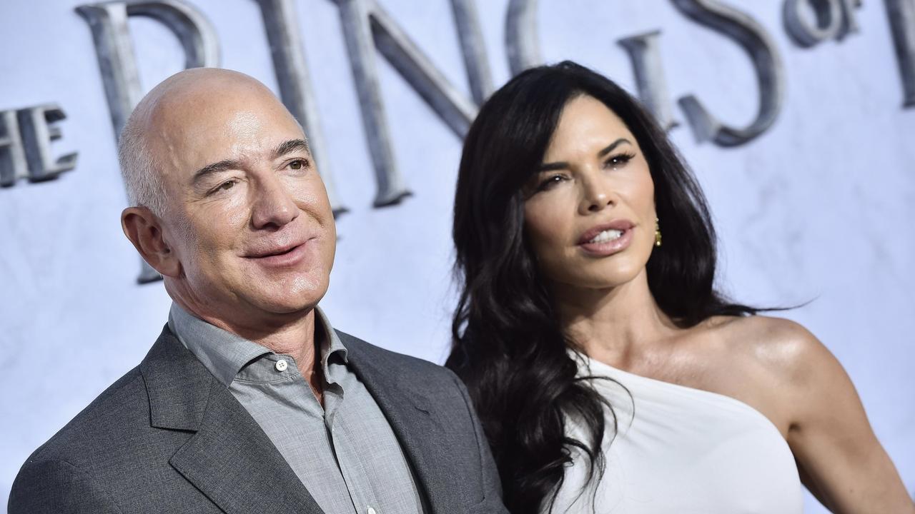ジェフ・ベゾス氏がローレン・サンチェスさんと婚約