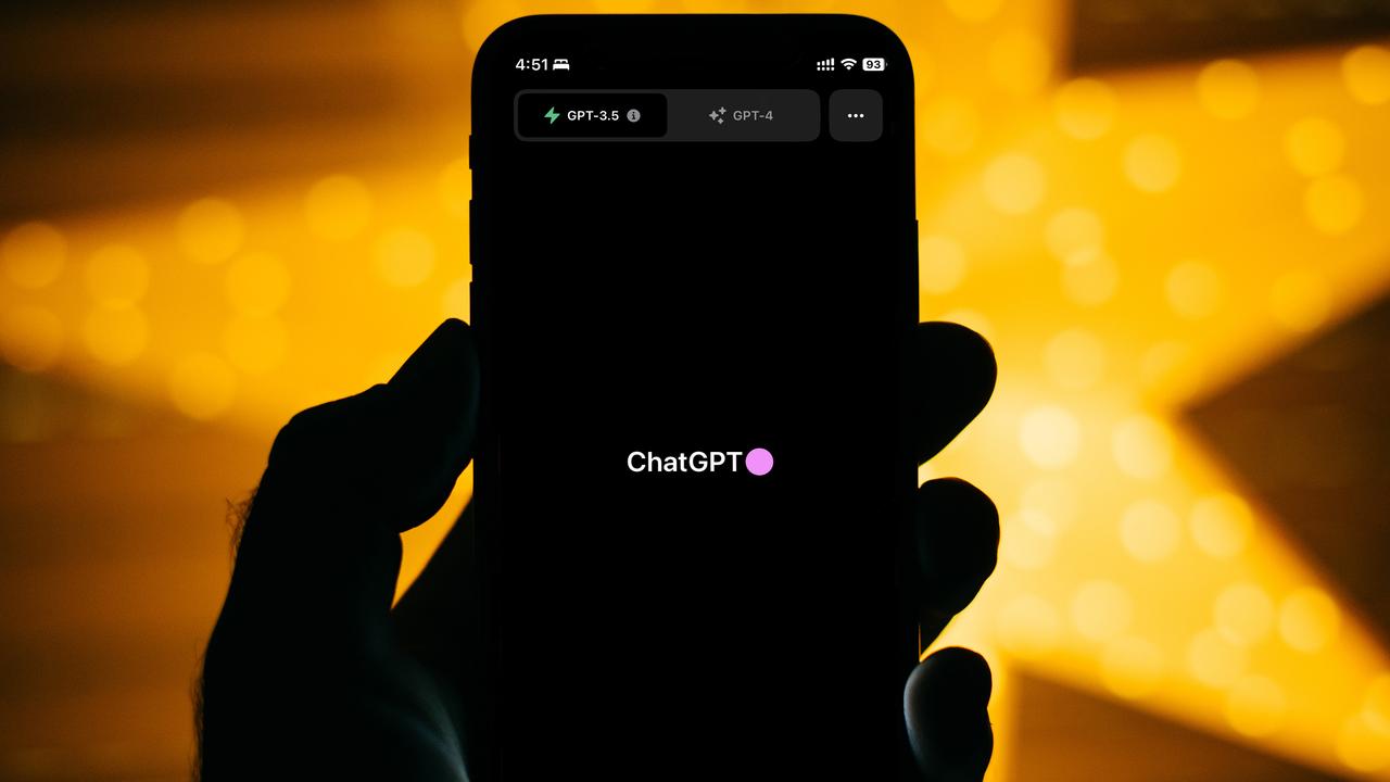 ChatGPTを日本語で使う方法。始め方や料金、アプリも紹介