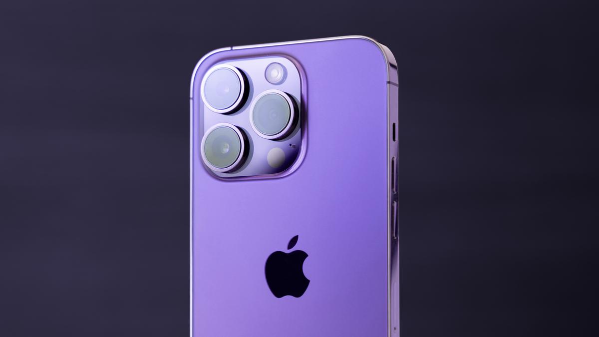 iPhone 16 Pro Maxだけ大きなセンサーを搭載するかも | ギズモード