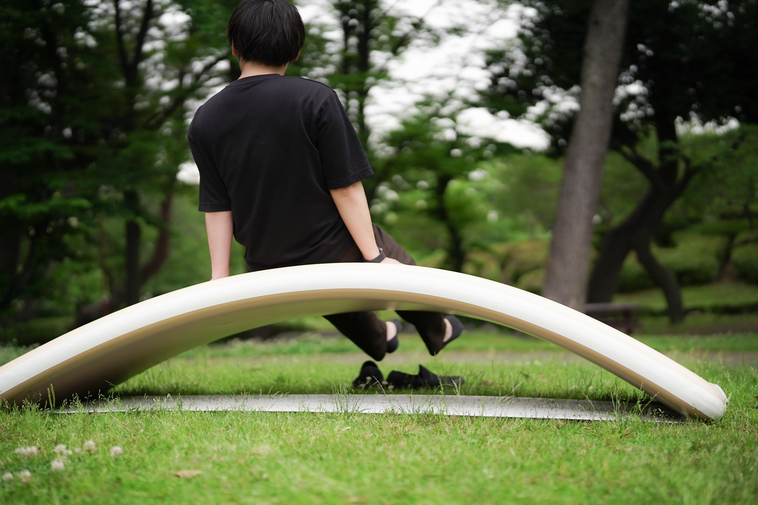 自宅でもアウトドアでもゆらゆらリラックス。空気を入れるだけで使える