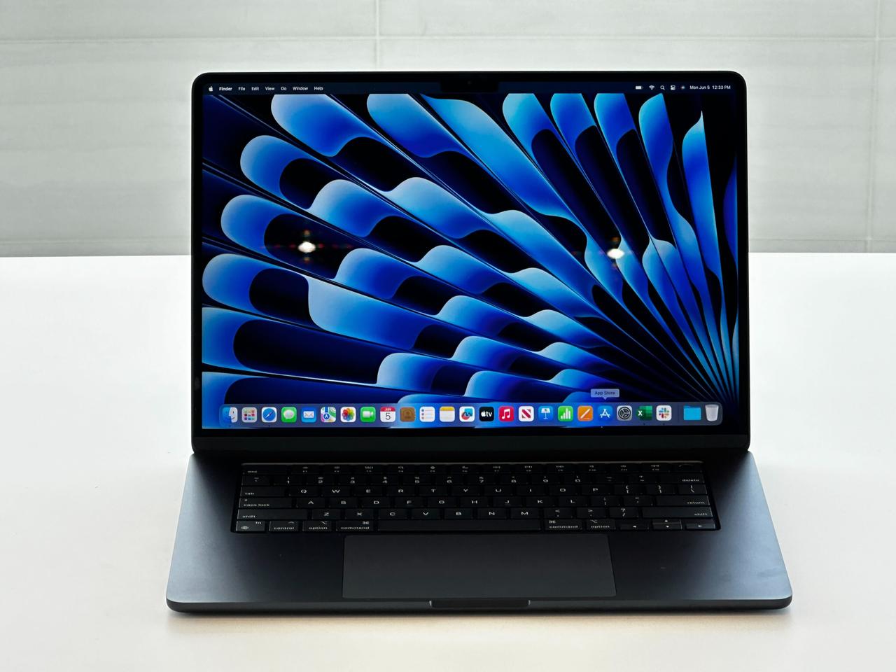 ｢15インチMacBook Air｣は薄いです。でもそのせいで… #WWDC23