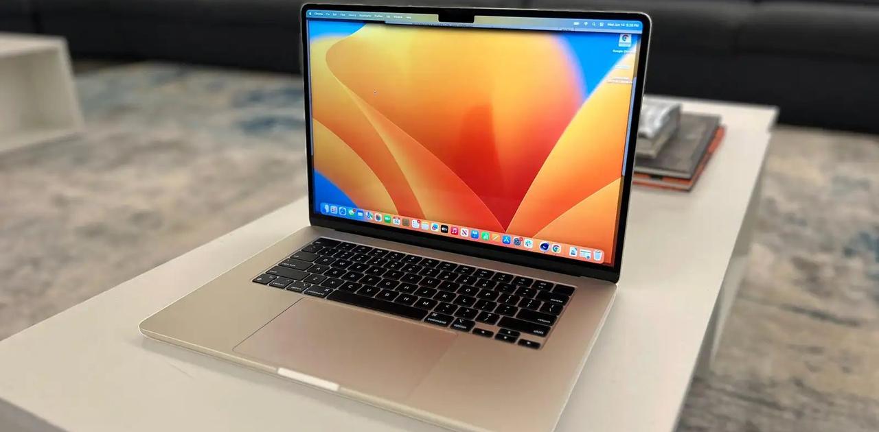 モニターにつなげなくなった。15インチMacBook Airを数日使ってみたら