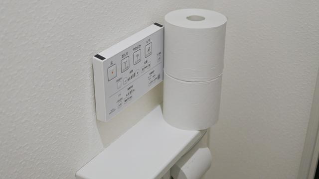 yamazaki_toiletpaper_holder_02