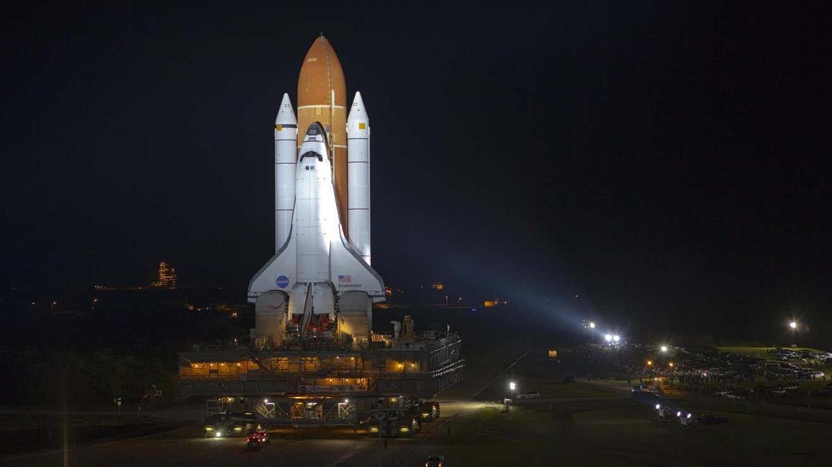 スペースシャトル・エンデバー、再び宇宙を向く | ギズモード・ジャパン