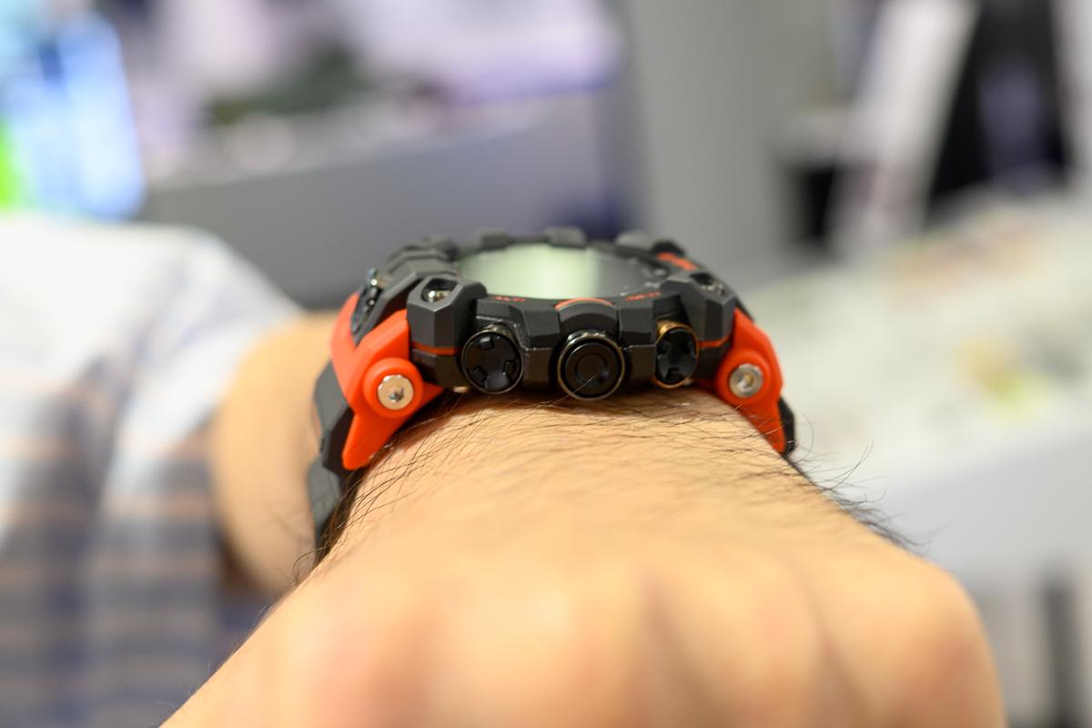 呆れるくらいタフなG-SHOCK「MUDMAN」の新作が今日発売 | ギズモード 