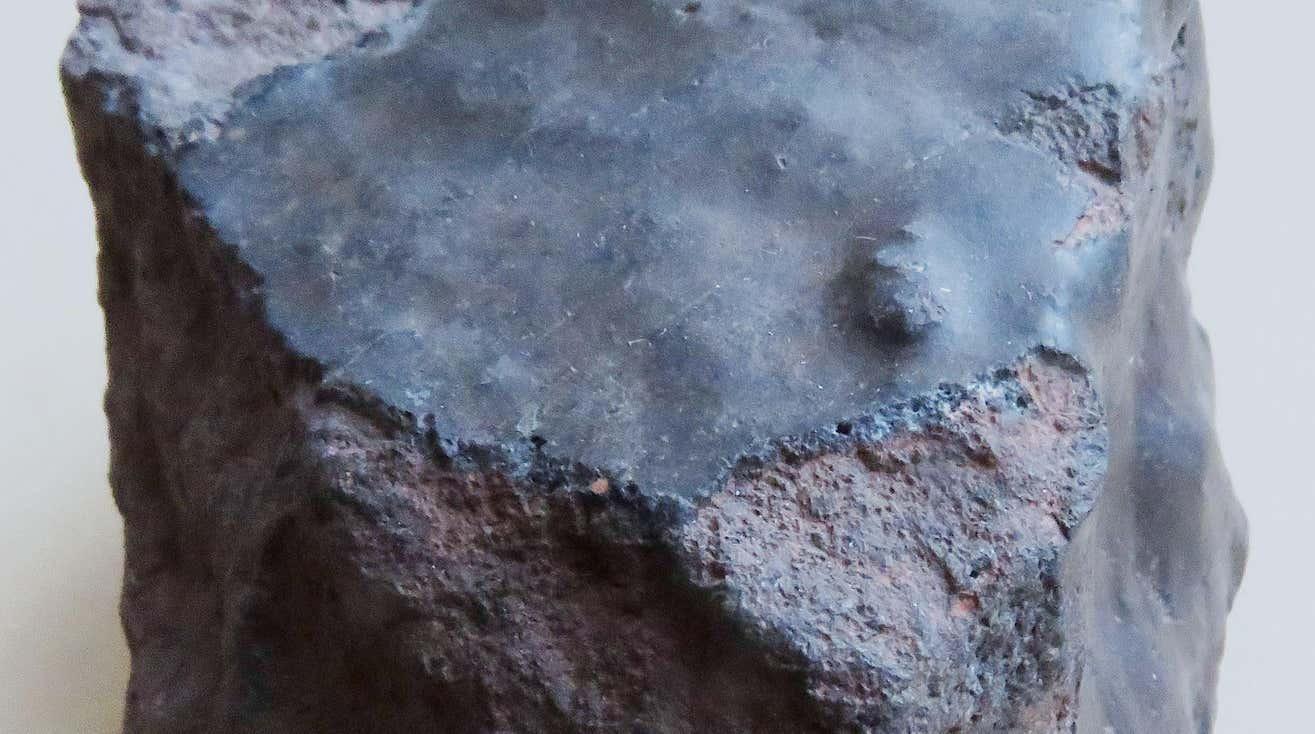 なんか見覚えが…｣落下した隕石を詳しく調査→まさかの地球出身の“隕石 ...