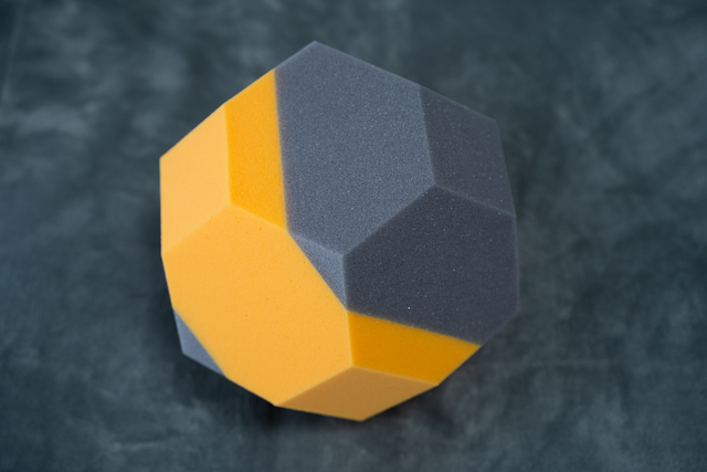 初心者もウェルカム！ トレーニングジムが開発した手軽な宅トレグッズ