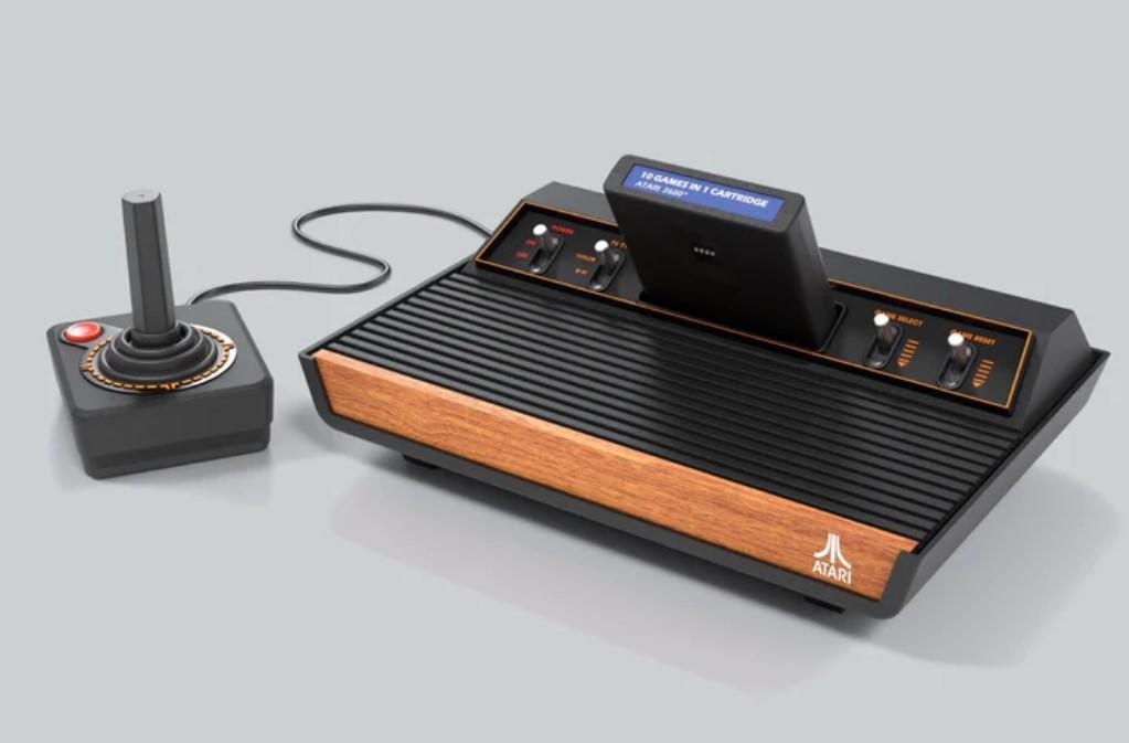 ATARI 2600Jr ゲーム機 8点 セット フルメンテナンス 動作品 LEGO、往年のゲーム機「Atari 2600」を再現するセットを240ドル