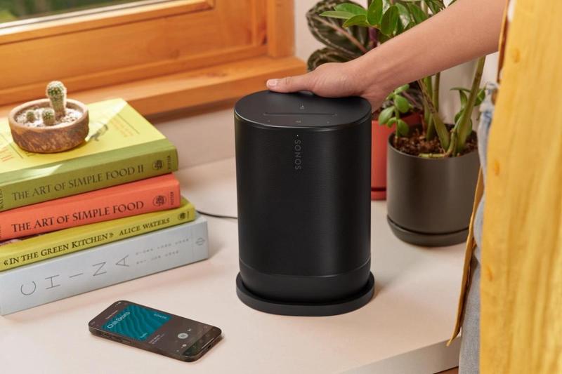 日本未発売 sonos move 2 24時間ぶっ続けで楽しめる。秋のアウトドアにぴったりなスピーカー
