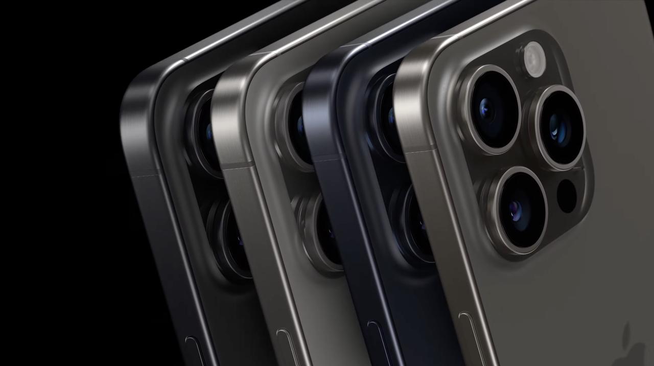 iPhone 15 ProにもUSB-Cきたー。しかも超速い。転送速度20倍に #AppleEvent