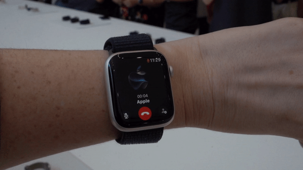 Apple Watch Series 9のダブルタップ、試してきました | ギズモード