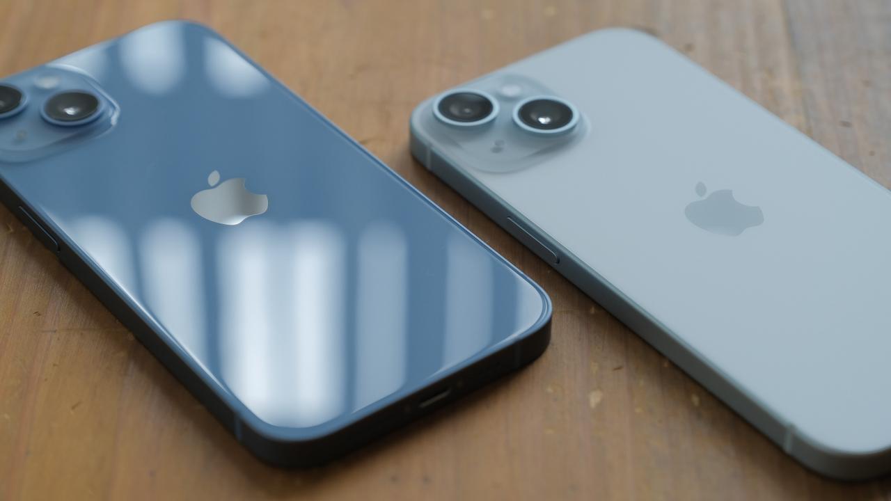 【比較】iPhone 15は絶妙の色味、上品な仕上げ。iPhone 14と比べよう