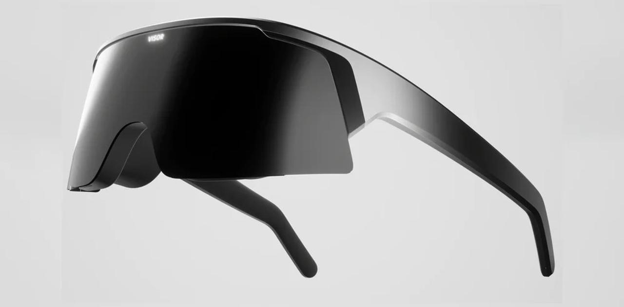 ポケットサイズのXRオフィス。お仕事専念HMDの｢Visor｣ ギズモード・ジャパン