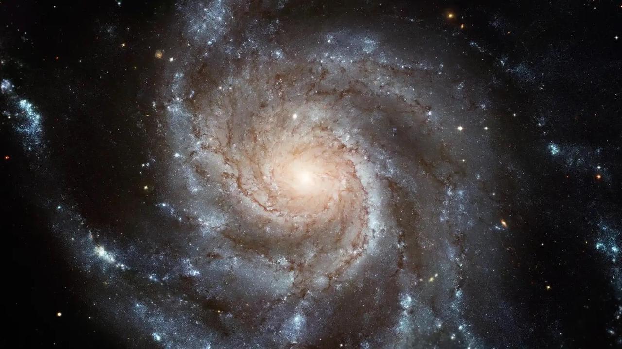 天文学に新時代到来。超新星の発見もAIがサポートしてくれる