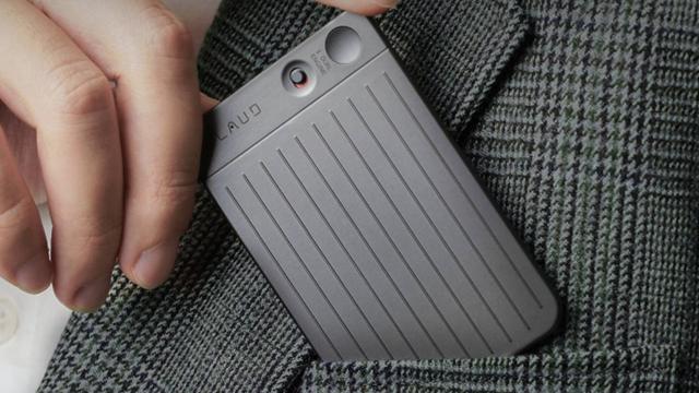 0.29cmの薄さで、この頭脳！ ChatGPT連携AIボイスレコーダー｢PLAUD NOTE｣がすごい理由