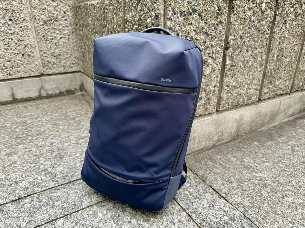 コンパクトかつ機能的なバックパックを購入して1ヶ月。嬉しいポイント 