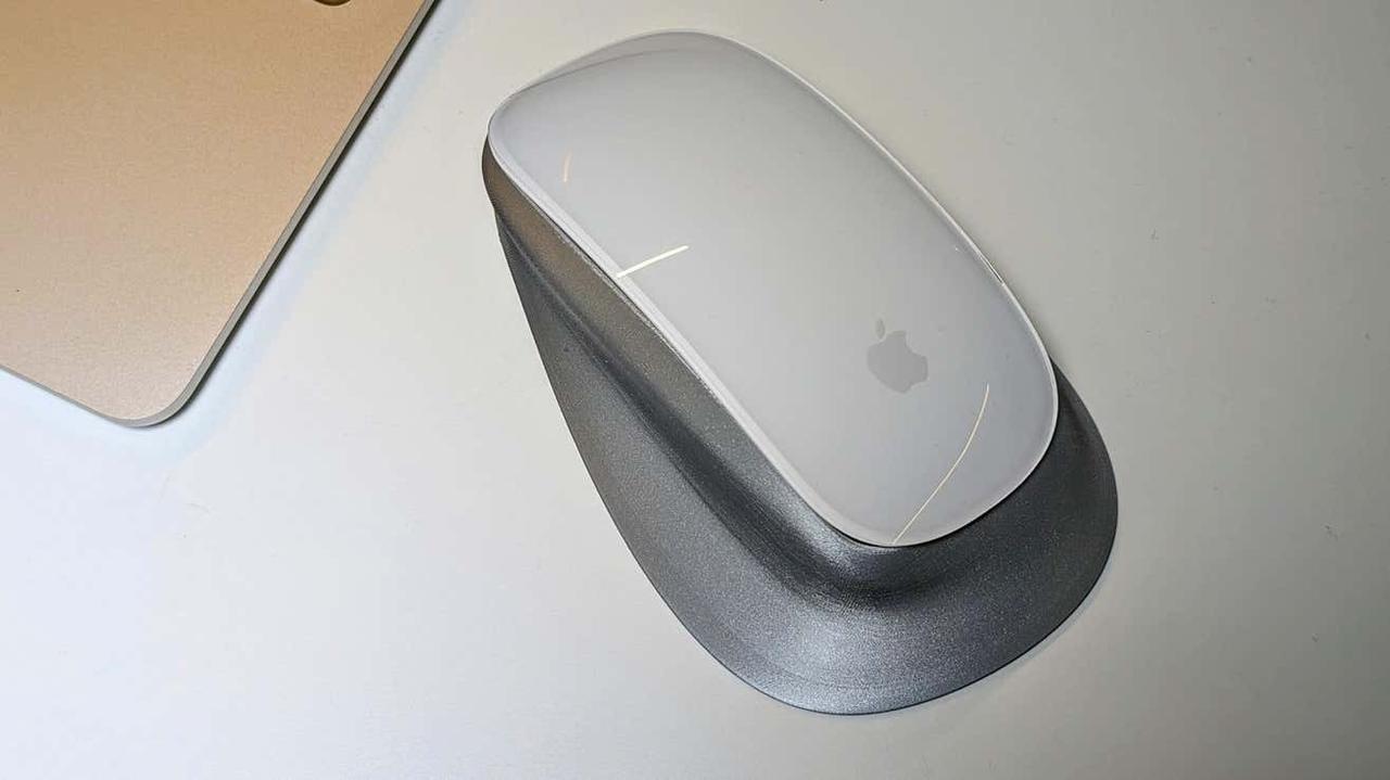 AppleのMagicマウスをハッキング、最高なエルゴノミクスマウスが完成