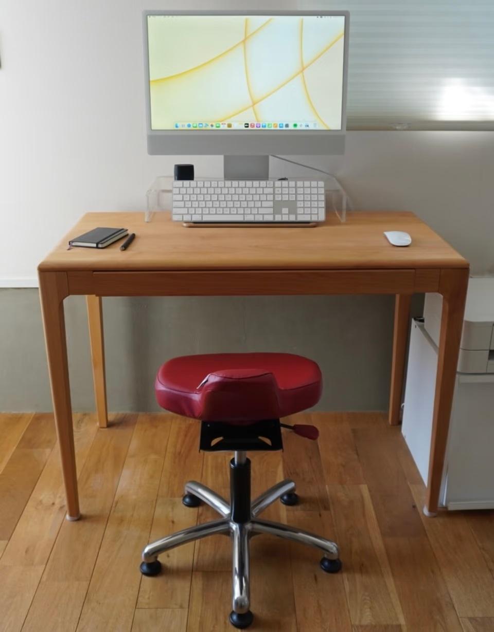 QOR360 Ariel 2.0 ドクターチェア アリエル　腰痛対策　椅子 The Ariel 2.0 | Best Office Chair for Preventing Back Pain | QOR360