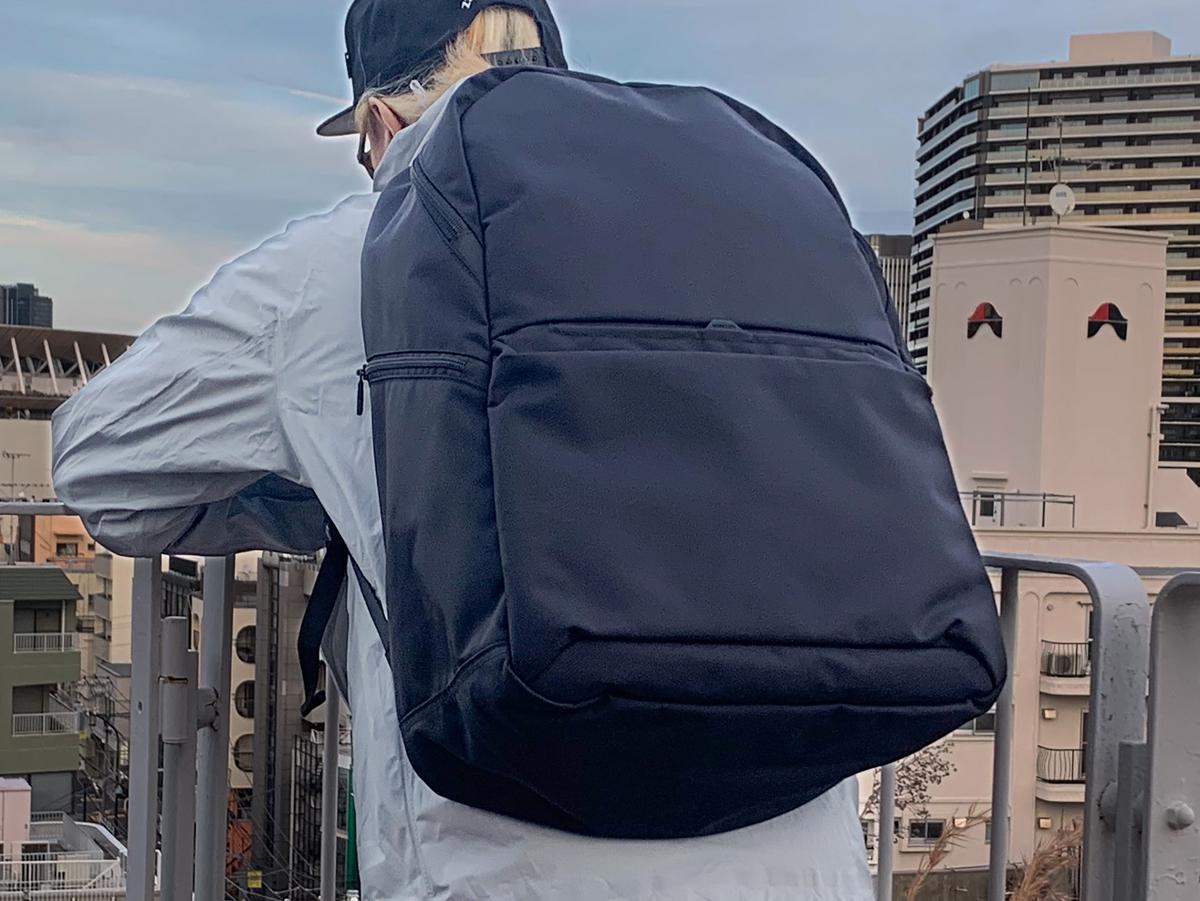 大は小を兼ねる。荷物が多くても増えても頼りになるバックパック 