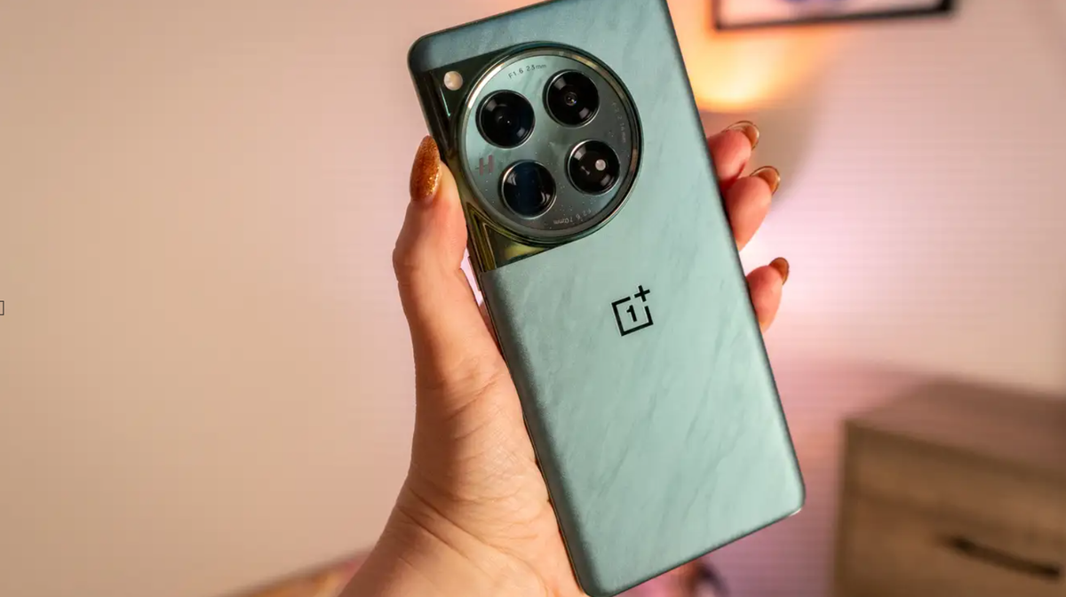デザインもスペックも大満足。オススメの新作スマホOnePlus 12