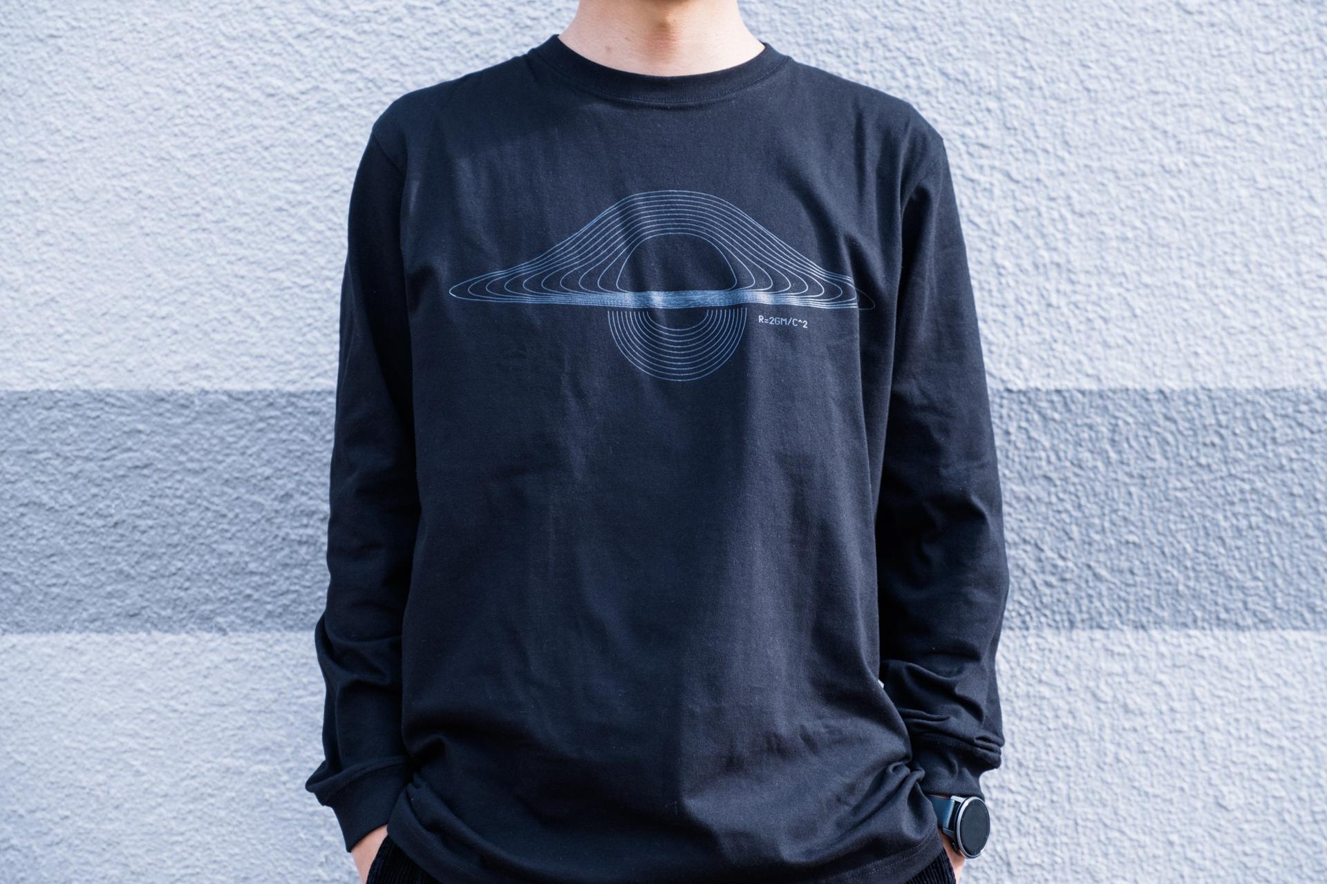 宇宙物理を背中で語る｡ギズ屋台オリジナルの長袖Tシャツ