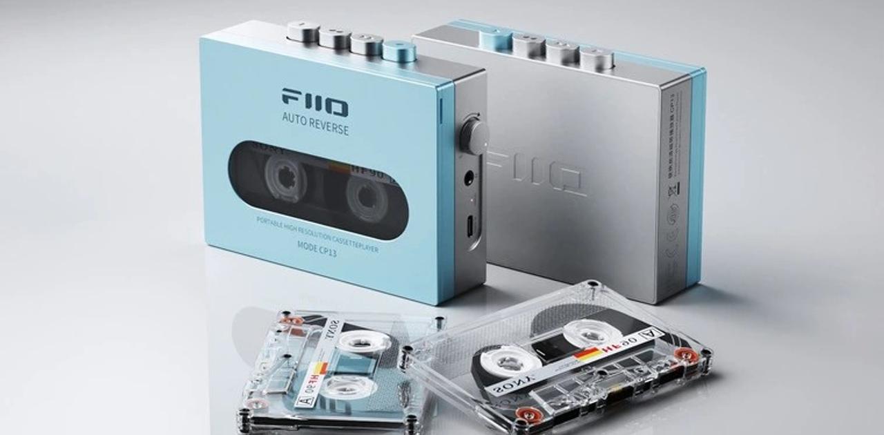 今なお現役なカセットテープを手軽に楽しめるプレーヤー ギズモード・ジャパン