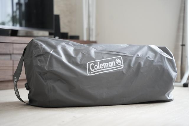 柔らかな質感の Colemanダブルエアーマット厚さ10cm （コールマン キャンパー マットレス