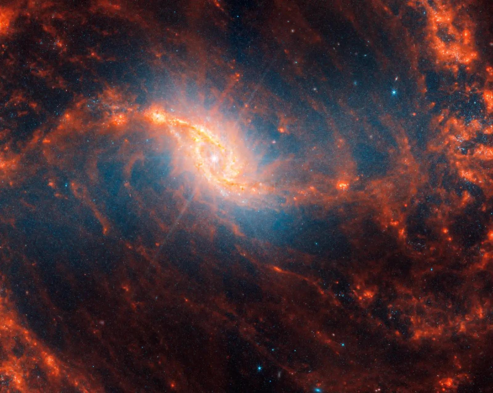 息を呑む美しさ。ウェッブ宇宙望遠鏡が捉えた渦巻銀河の神秘