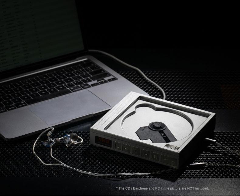 モダンでミニマル、それでいて多機能。CDを堪能できるプレーヤー モダンでミニマル、それでいて多機能。CDを堪能できるプレーヤー