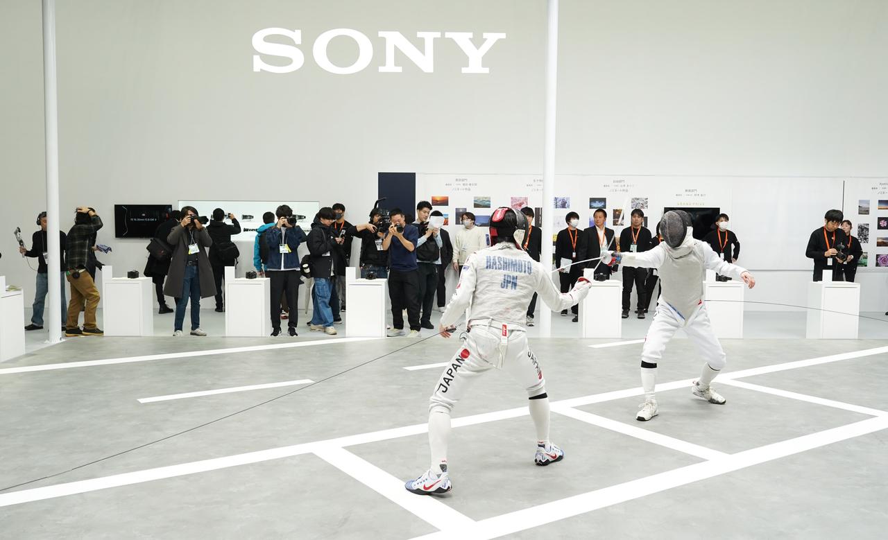 CP+のソニーブース、モデルの人たちがガチすぎる