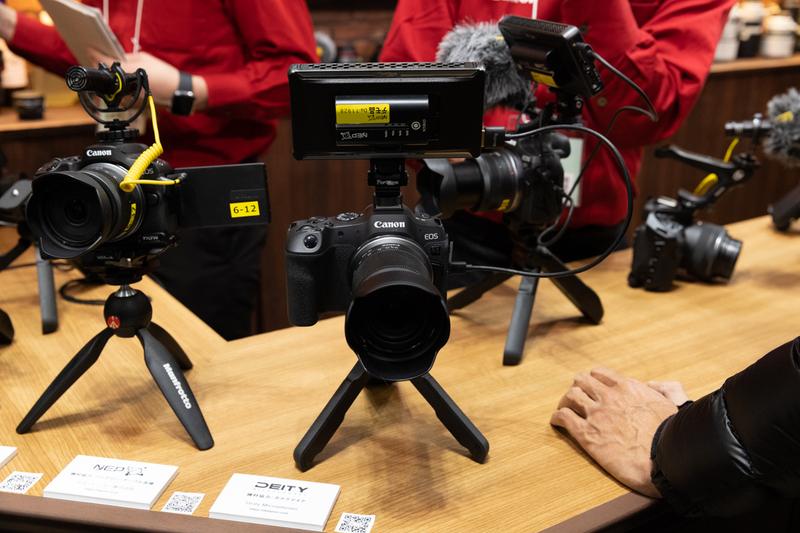 CP+のキヤノンブースが「写真派だけど動画にも手を出したい」勢に親切すぎる | ギズモード・ジャパン