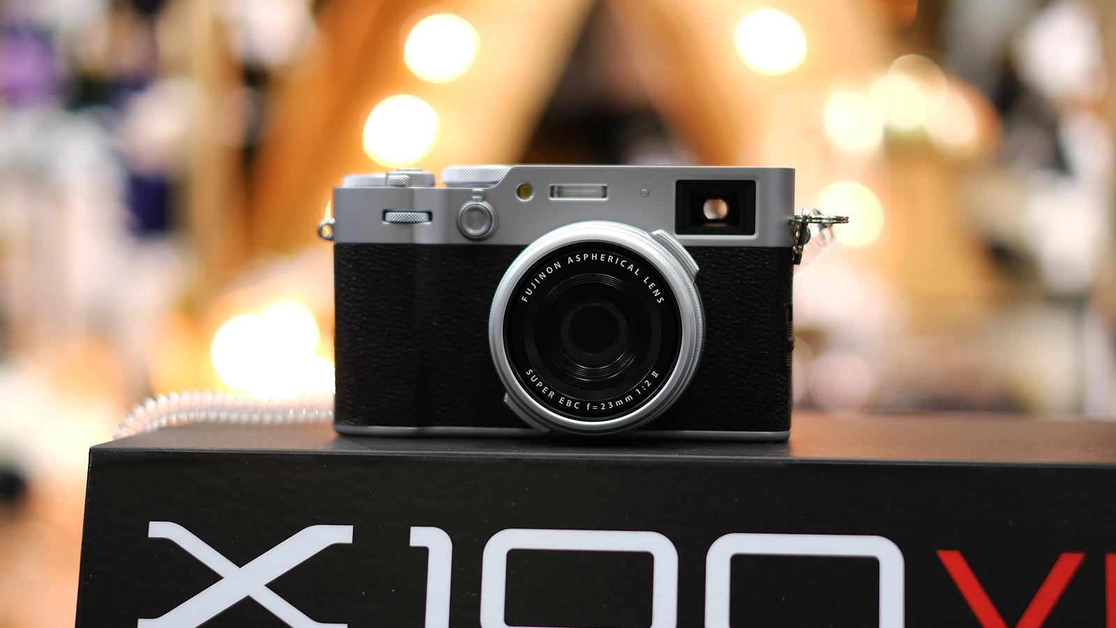 富士フイルムの新作｢X100VI｣はとってもワクワクするコンデジでした 