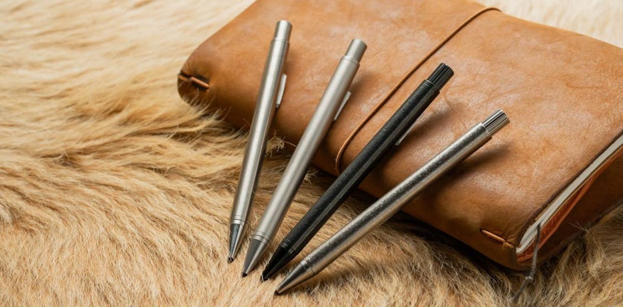 素材が際立つ美しさ。シンプルを極めた高品質チタン製ボールペン｢TP1