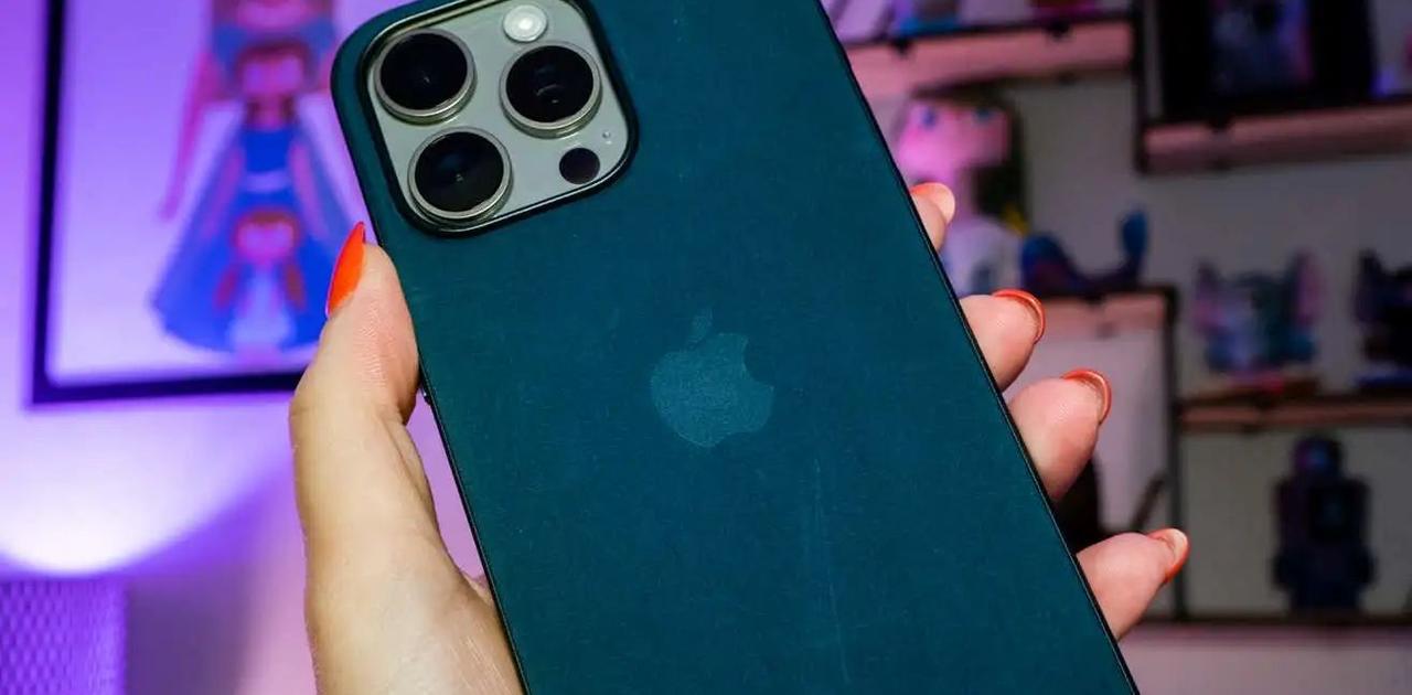 iPhoneの純正ファインウーブンケース、返品が多い理由とは