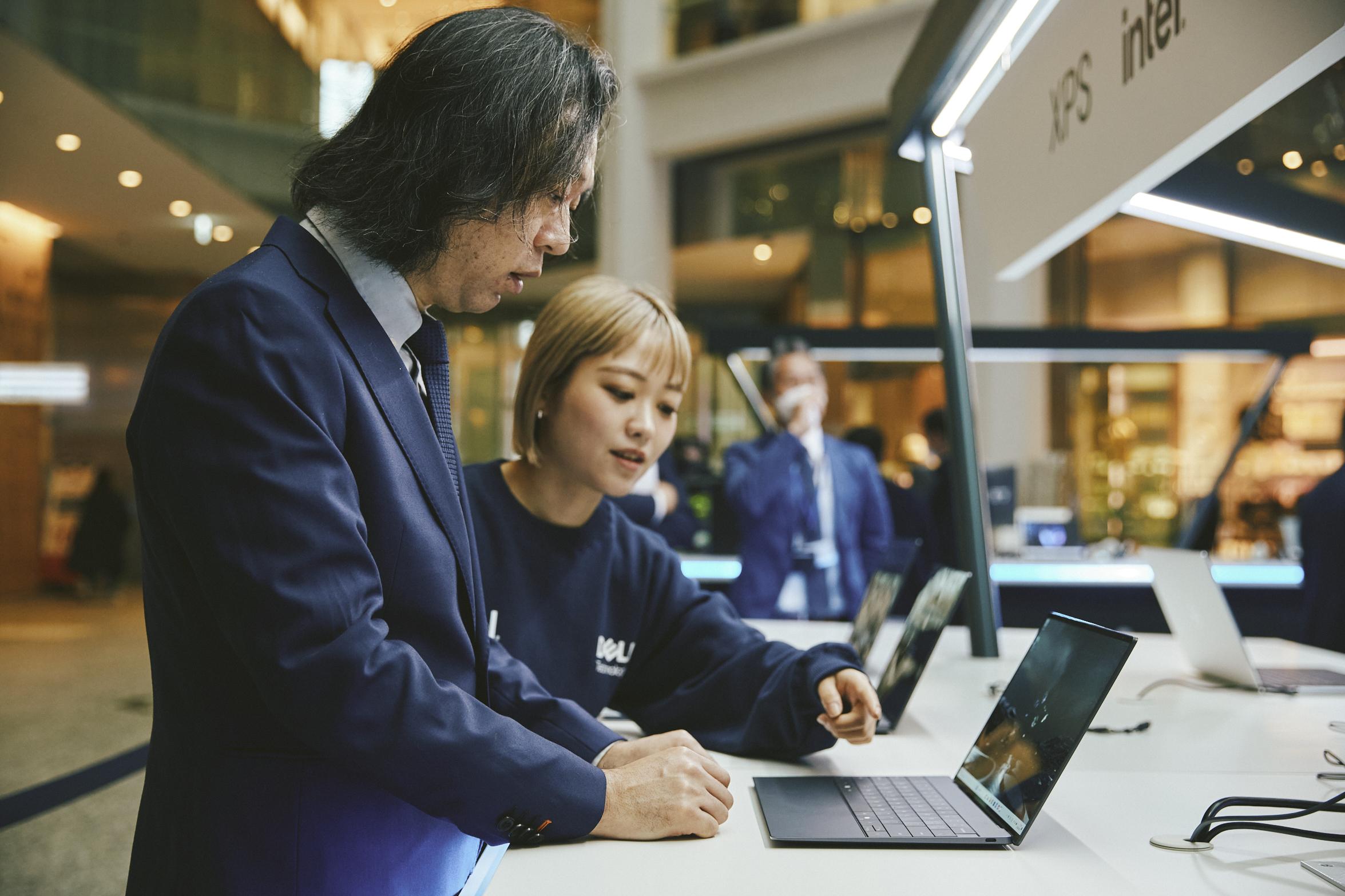 焦るんじゃない、おれはDellの最新PCを体感したいだけなんだ