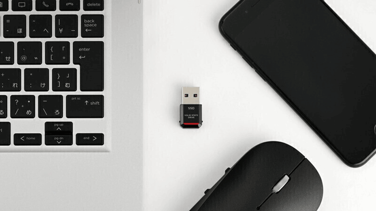 ☆新品☆BUFFALO スティックSSD 2TB（バッファロー史上最小SSD